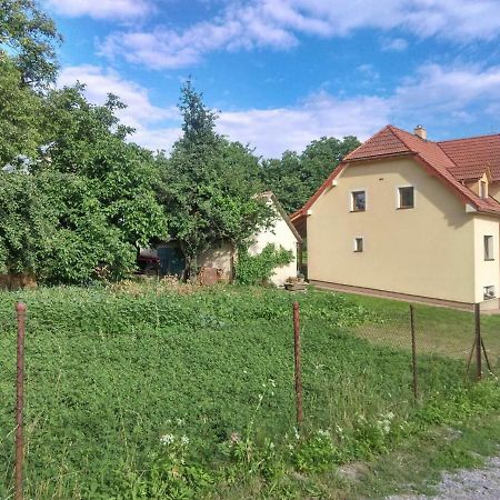 Apartman Pod Kalvariou - Rodinny Dom Банска-Штьявница Экстерьер фото